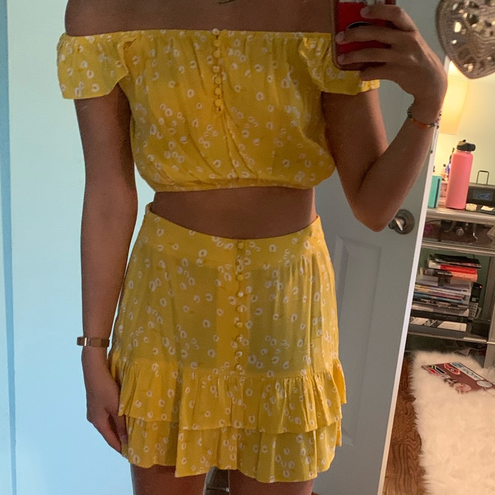 Forever 21 set small top medium skirt